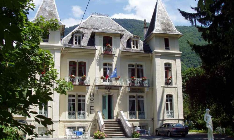Domaine - Bagnères-de-Luchon - Le Castel de la Pique